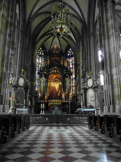 cattedrale di vienna accessibile disabili foto interna
